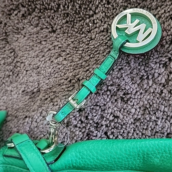 MK GREEN Shoulder bag - Picture 5 of 5
